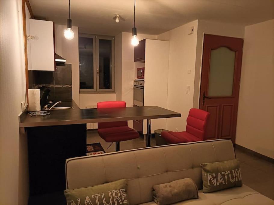 La Maison Du Bonheur Saint-Germain-Laval  Zewnętrze zdjęcie